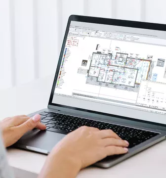 Notebook mit CAD für Elektroplanung